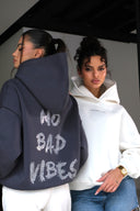 Hoodie NO BAD VIBES / Smoked Pearl