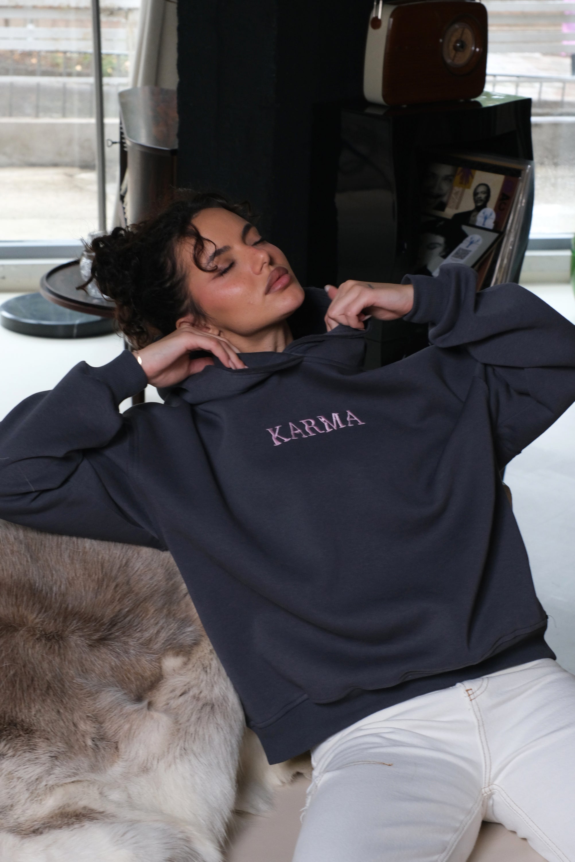 Hoodie IN A DREAM / Smoked Pearl