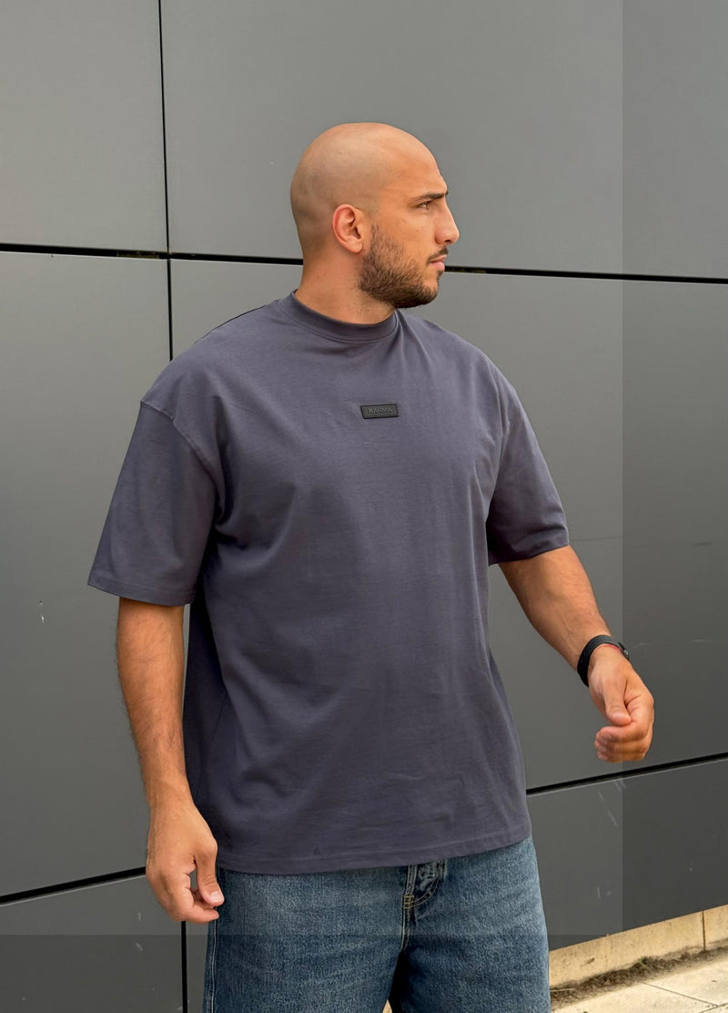 The Basic t-shirt / Graphite