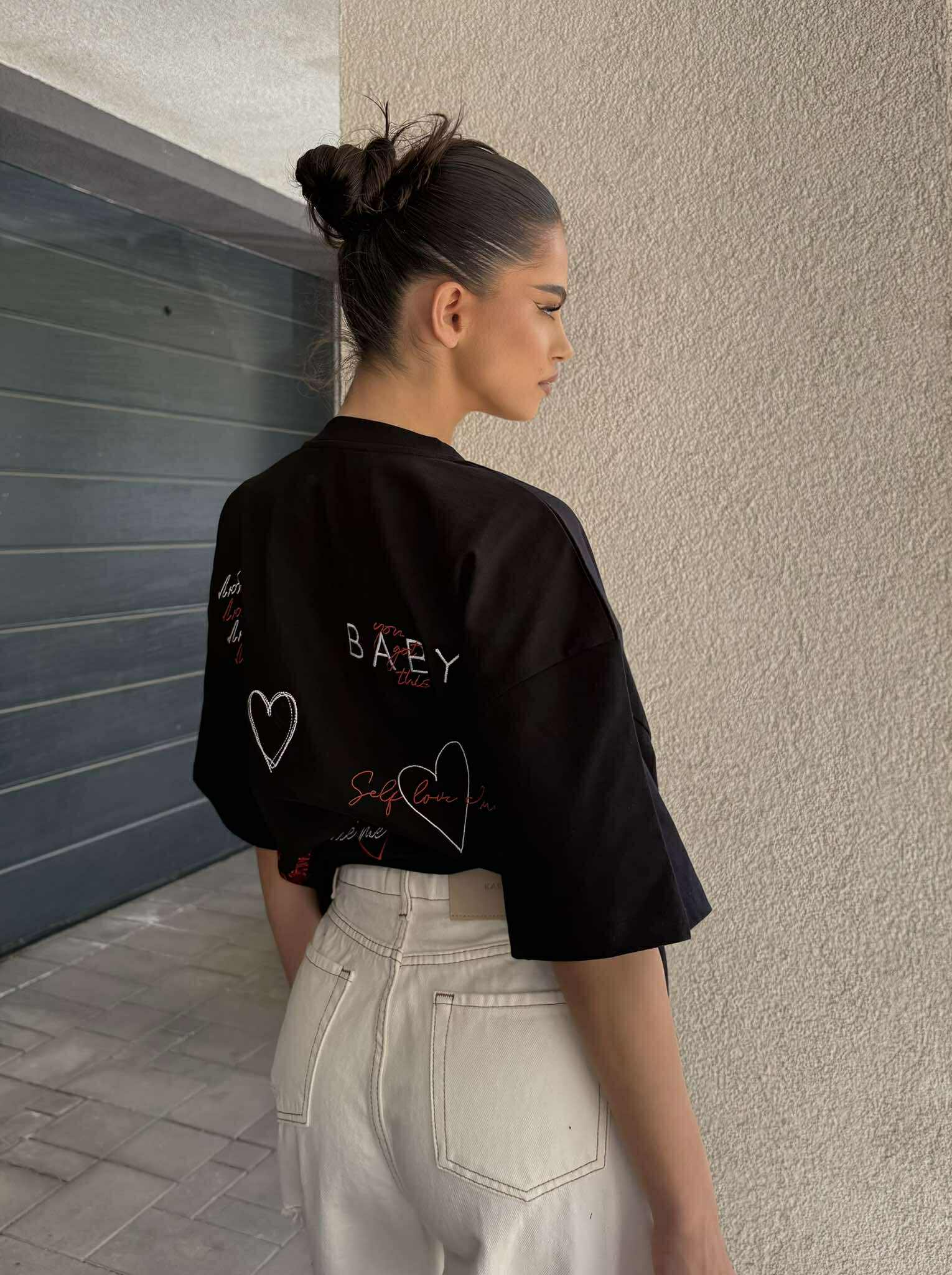T-shirt Love Yourself / Black