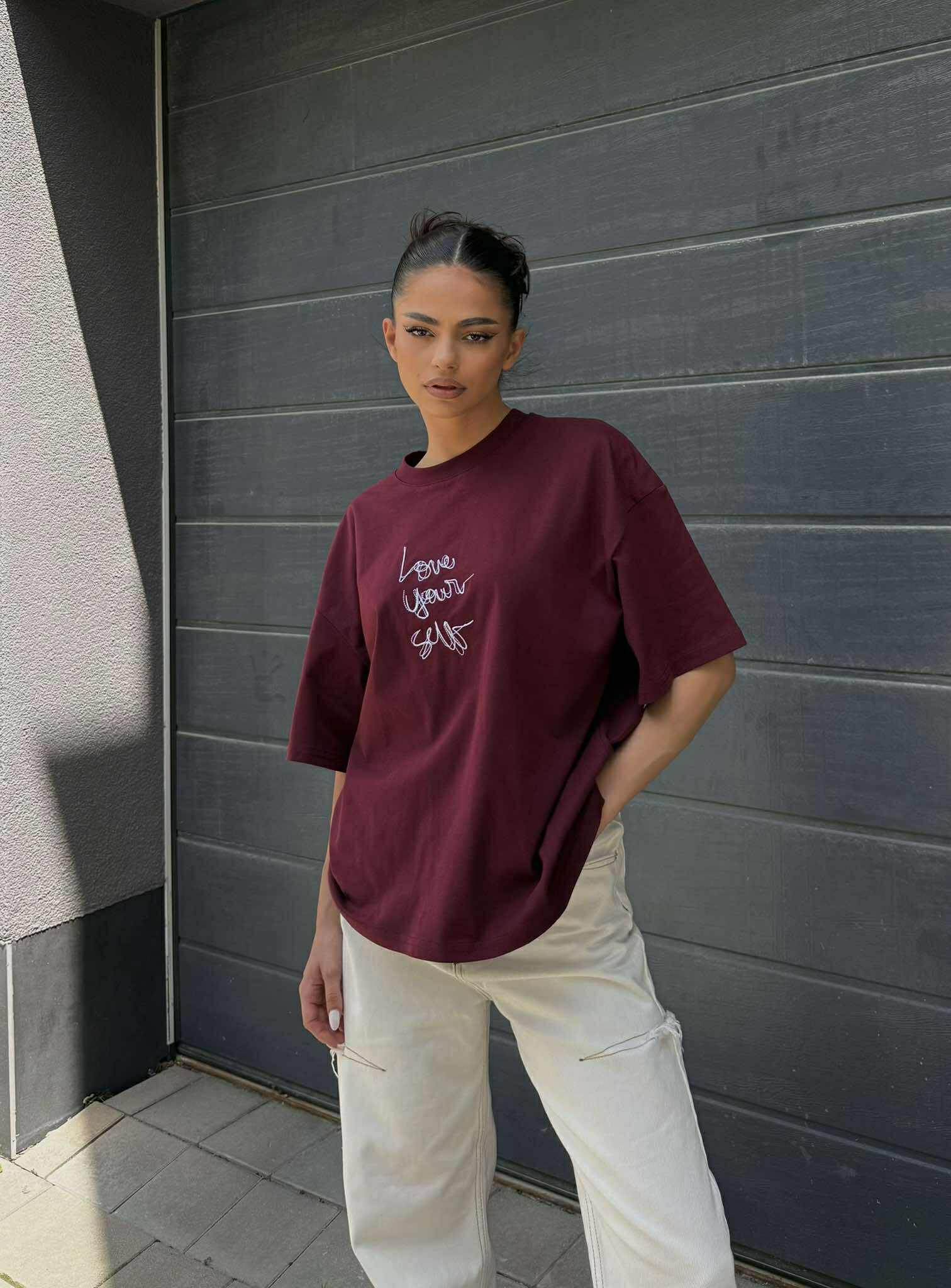 T-shirt Love Yourself / BURGUNDY