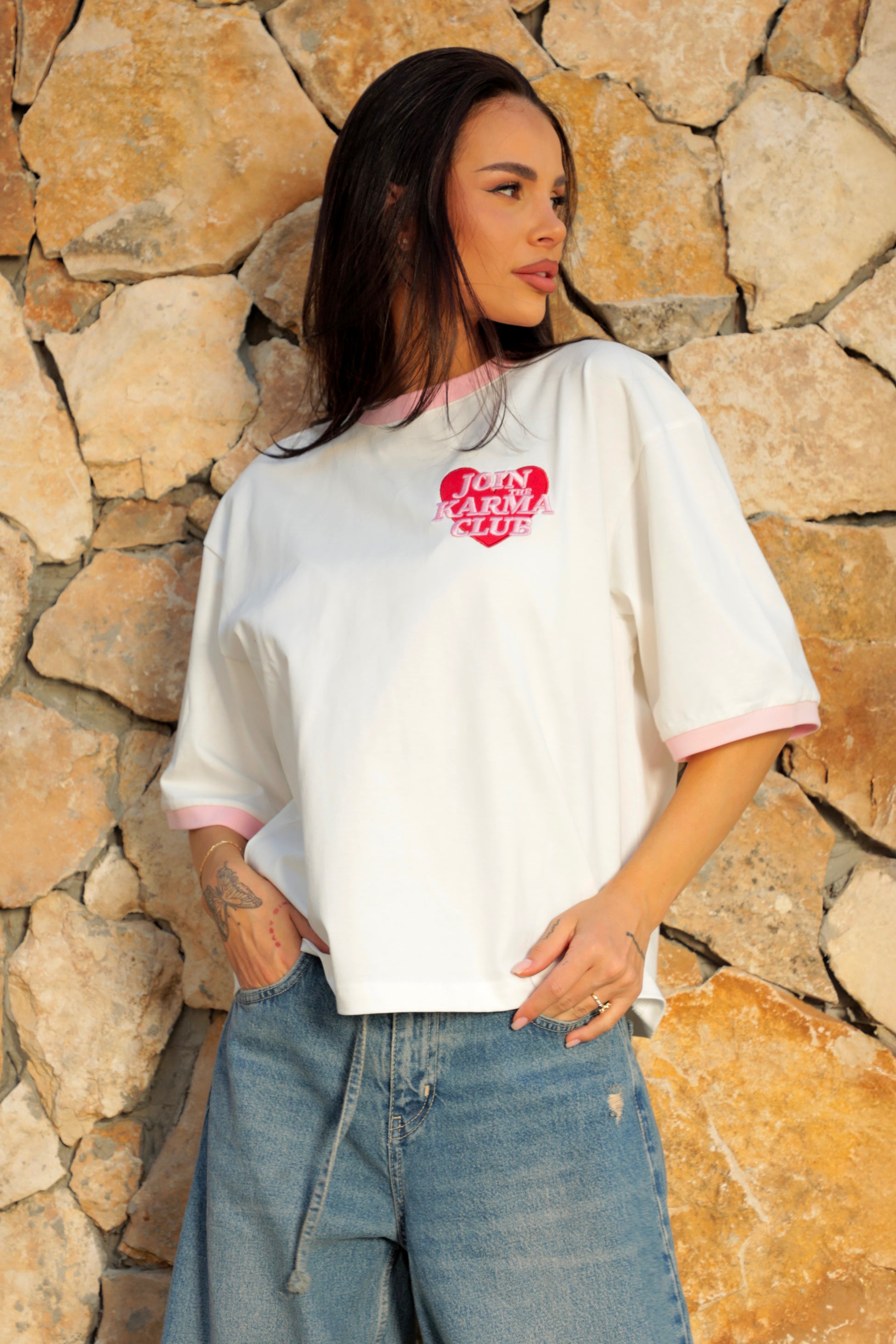 T-shirt The KARMA club